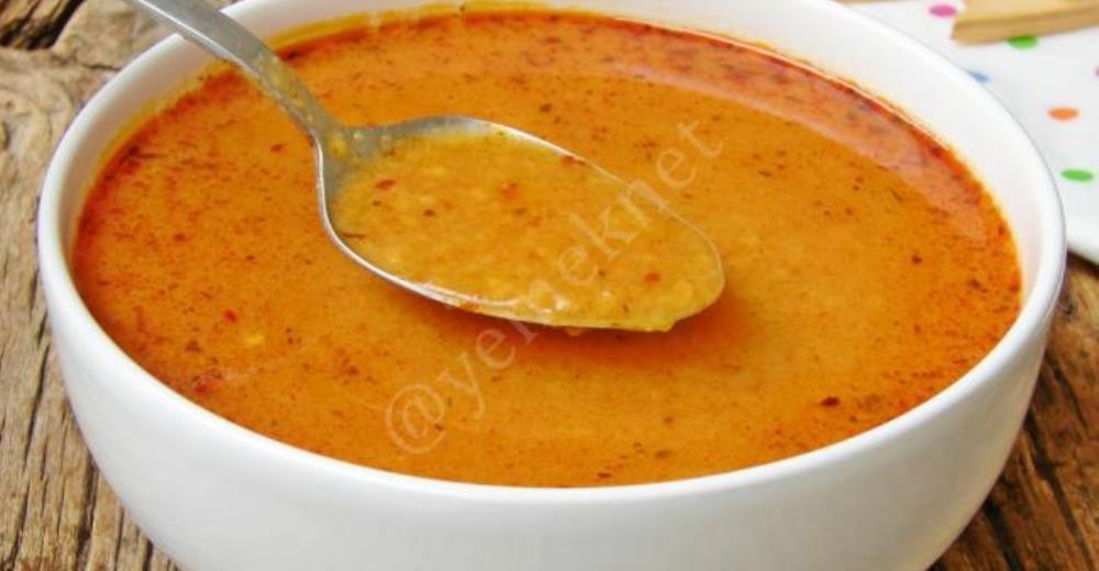 Kavrulmuş Tarhana Çorbası