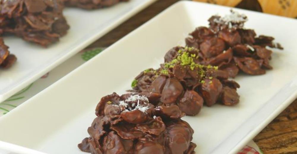 Kuru Yemişli Mısır Gevrekli Çikolatalı Tatlı