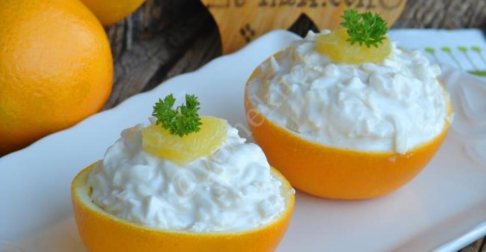 Portakal Kasesinde Kereviz Salatası