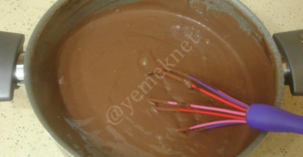 Kremalı Çikolatalı Puding