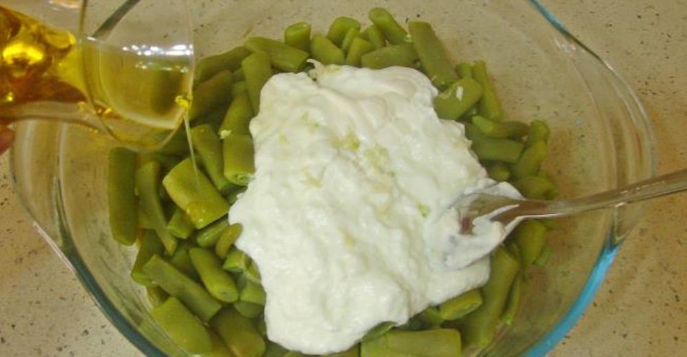Yoğurtlu Taze Fasulye Salatası
