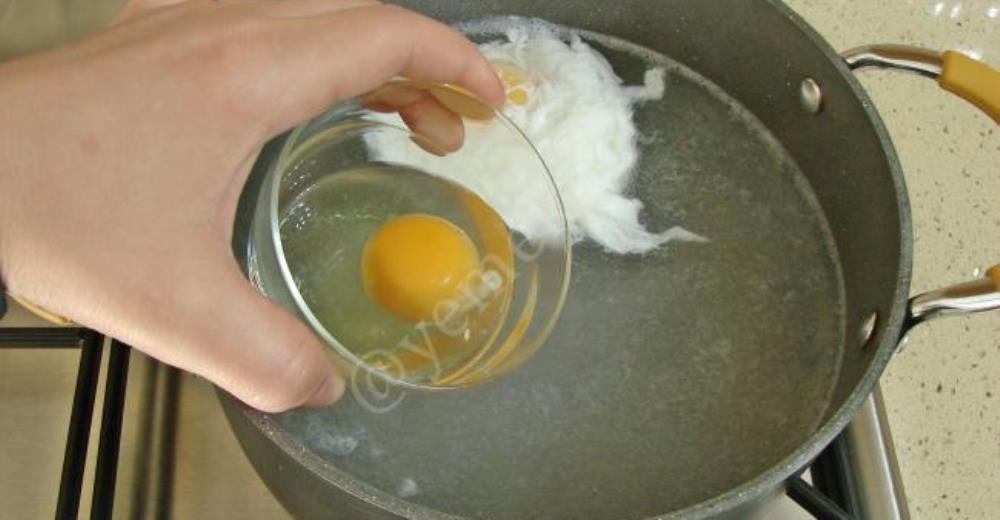 Yoğurtlu Yumurta